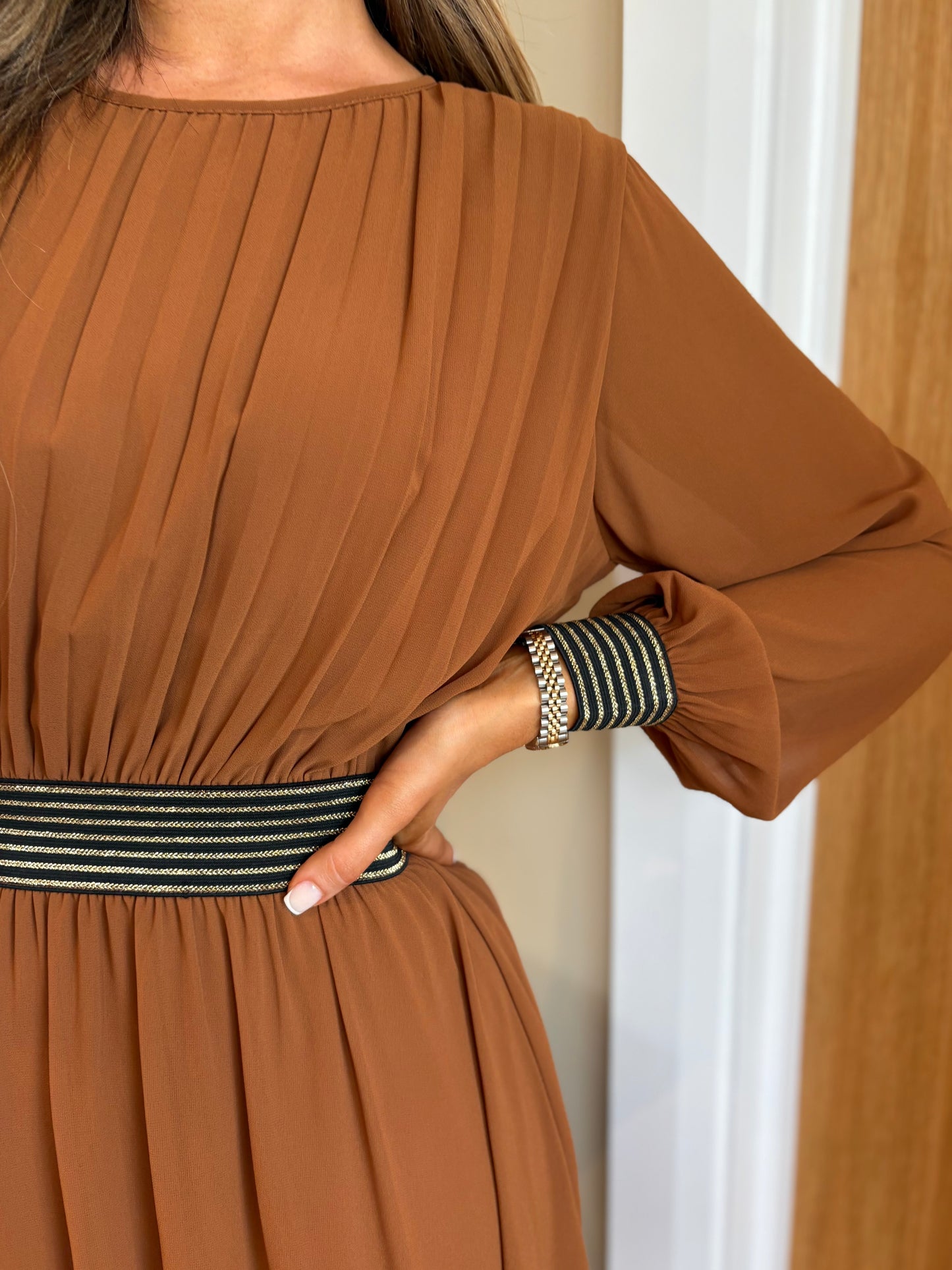 Amber Dress Tan