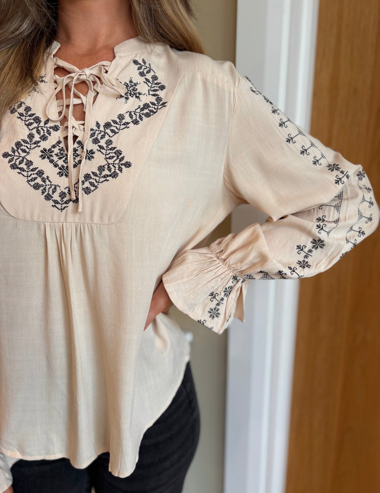 Caspian Blouse Beige