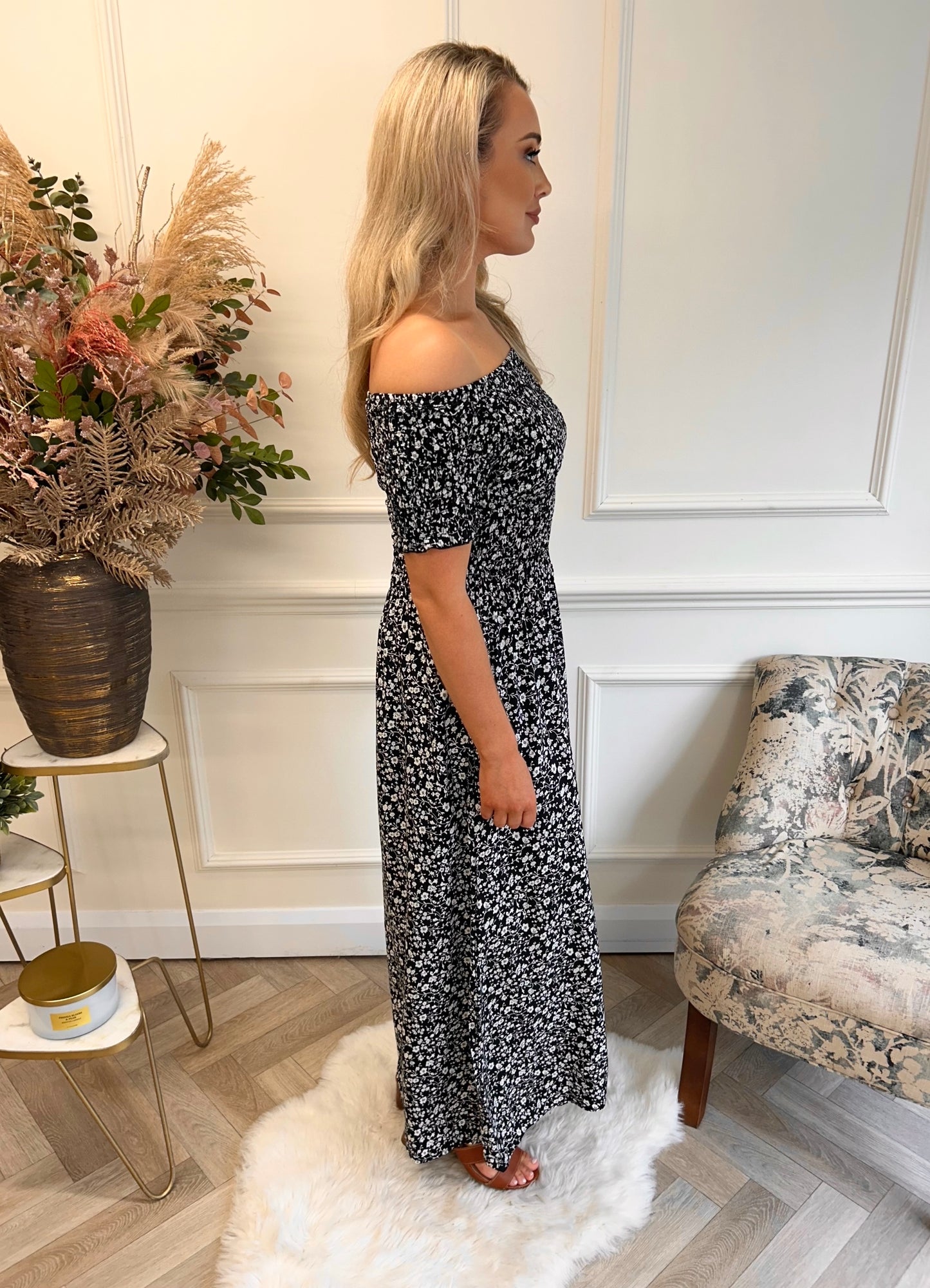 Mia Floral Dress Black
