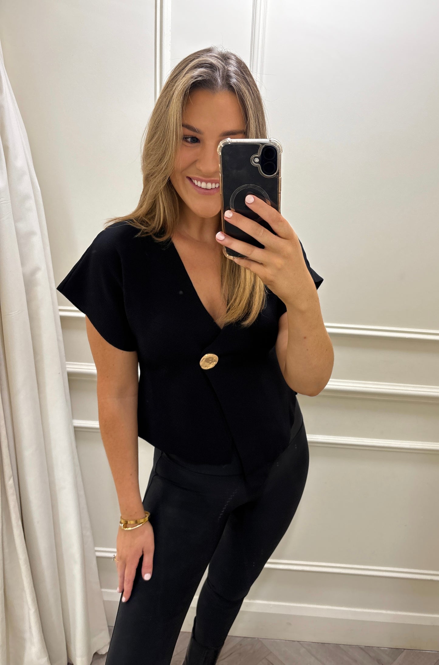 Tyra Top Black