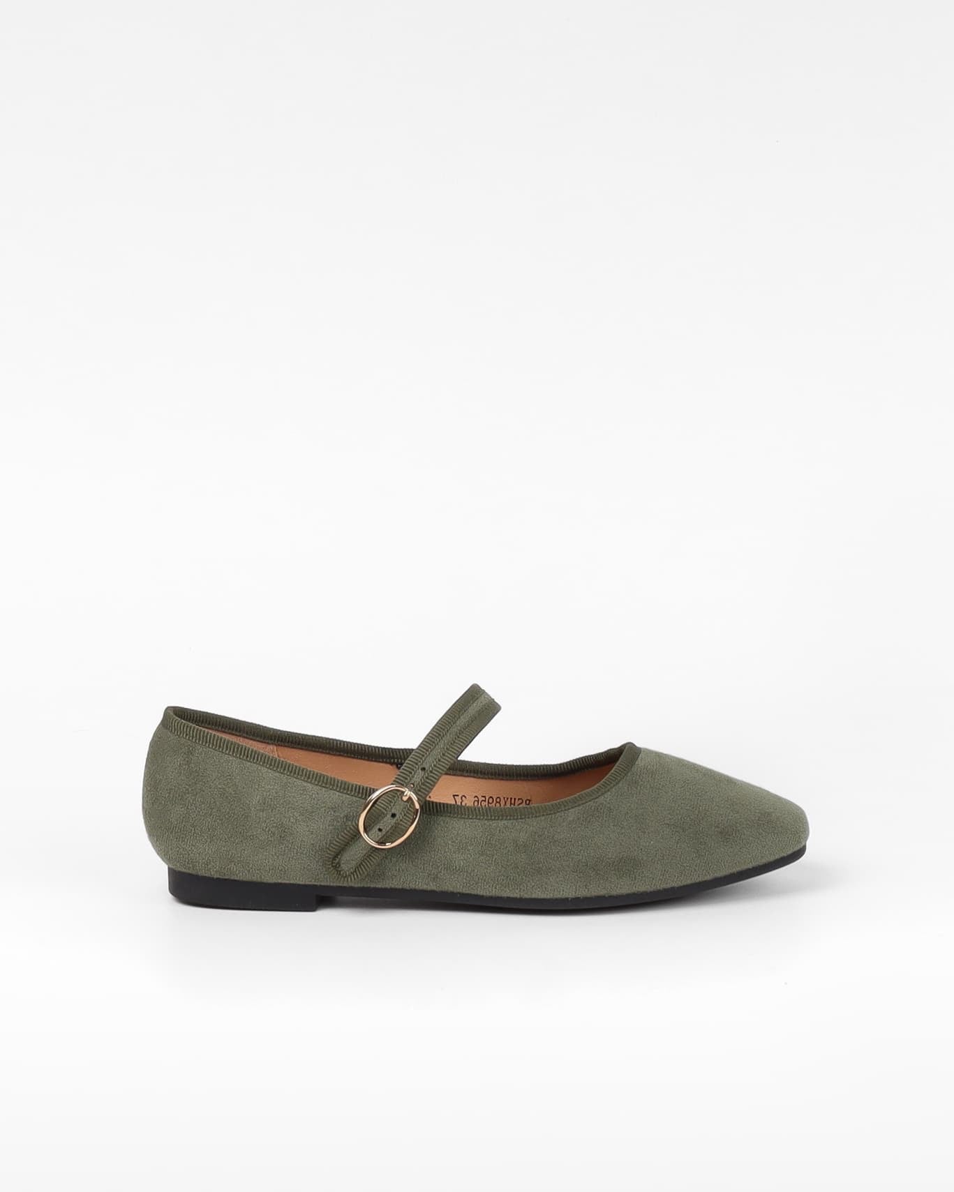 Axel Pump’s Khaki Green