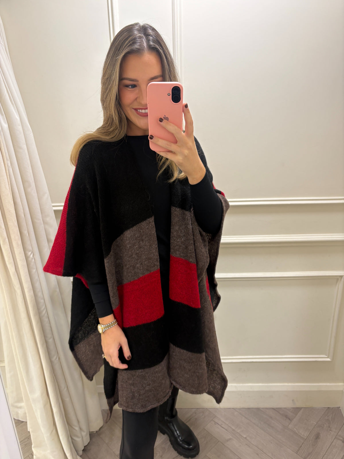 Rosanna Cape Red