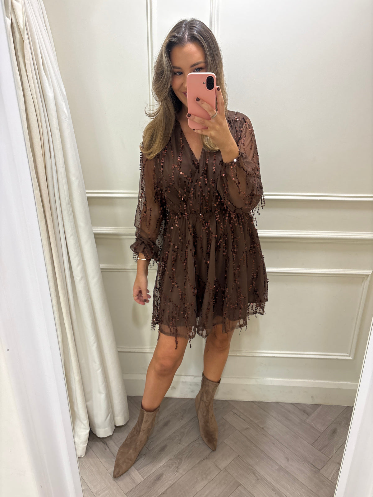 Nodie Dress Brown