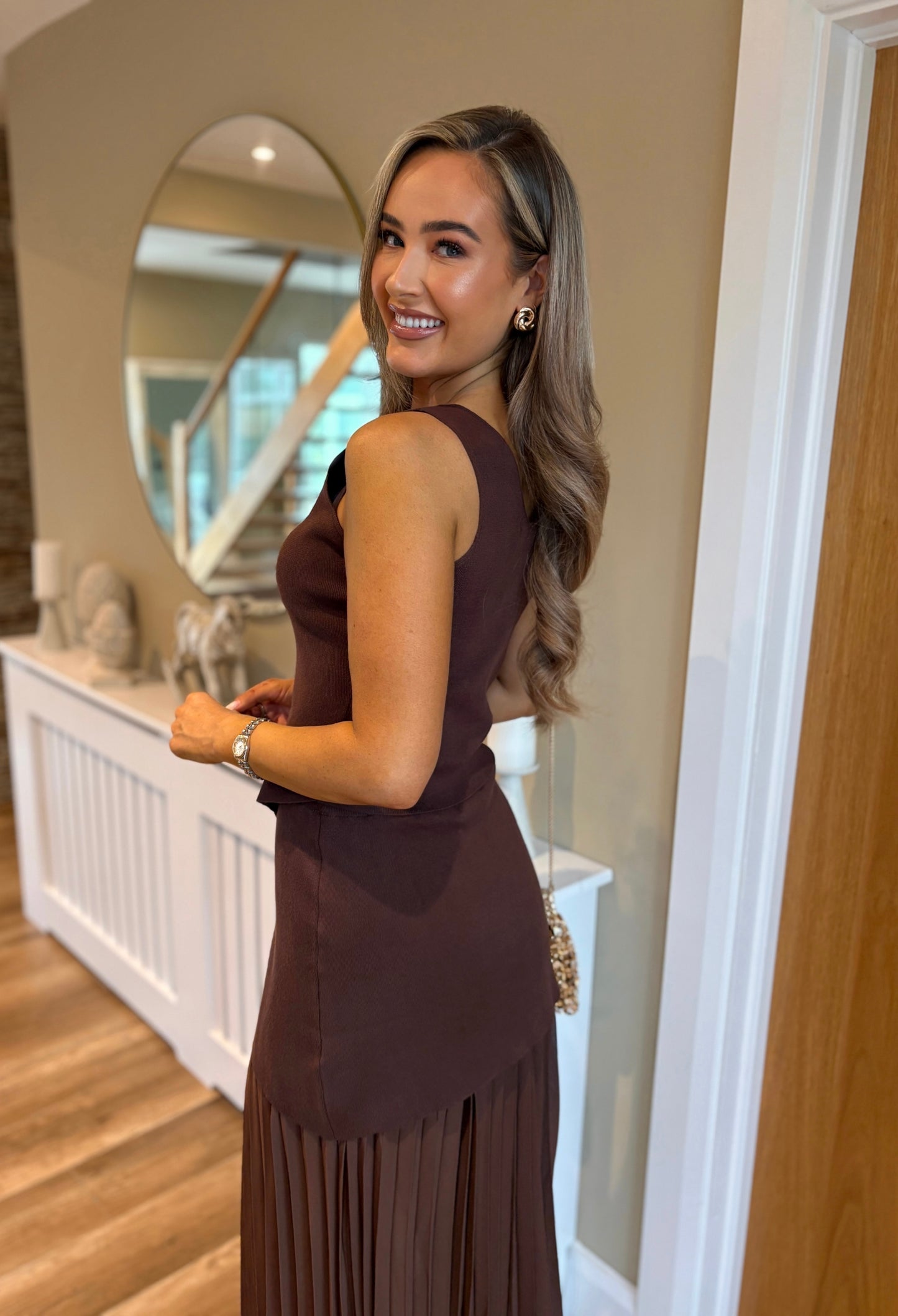 Avery Two Piece Brown