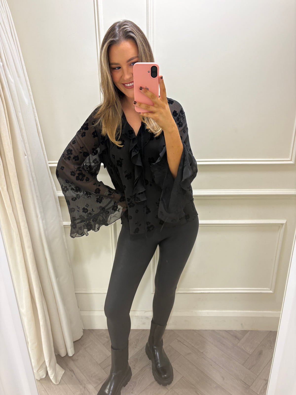 Lainey Top Black