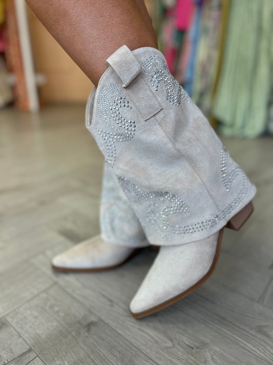 Ella Cowboy Boots Beige