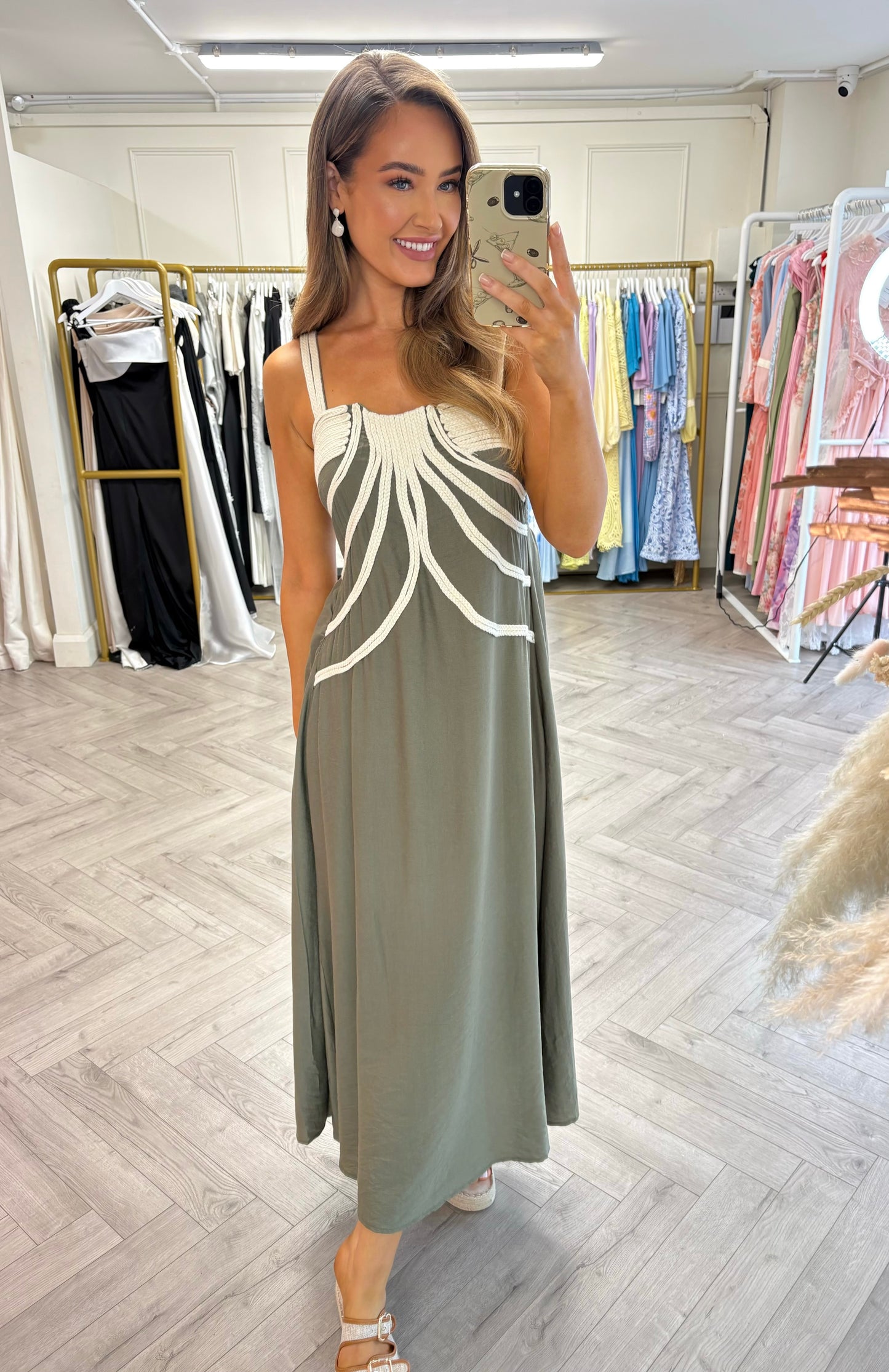 Novalie Dress Khaki