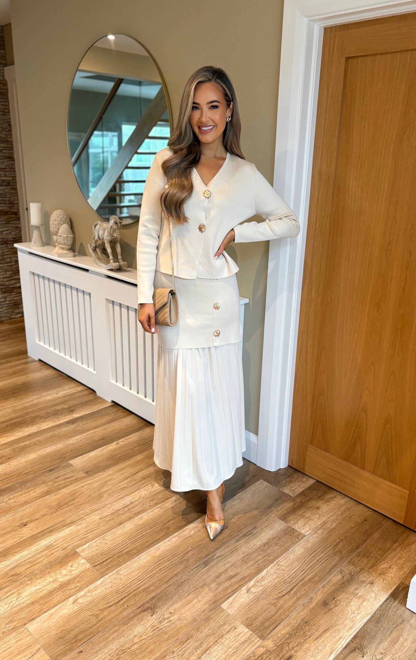 Naomi Two Piece Cream