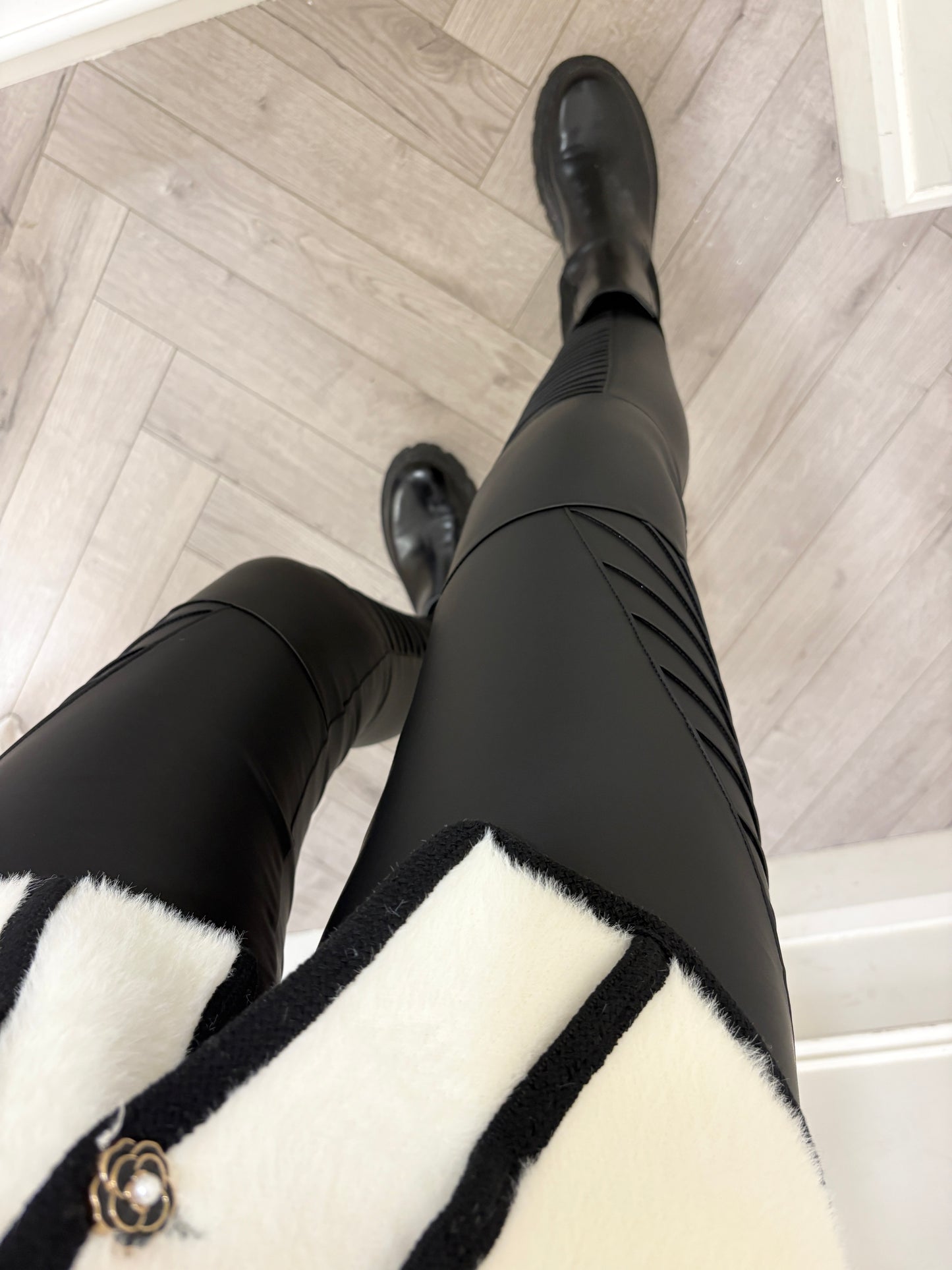 Areli Faux Leather Leggings Black