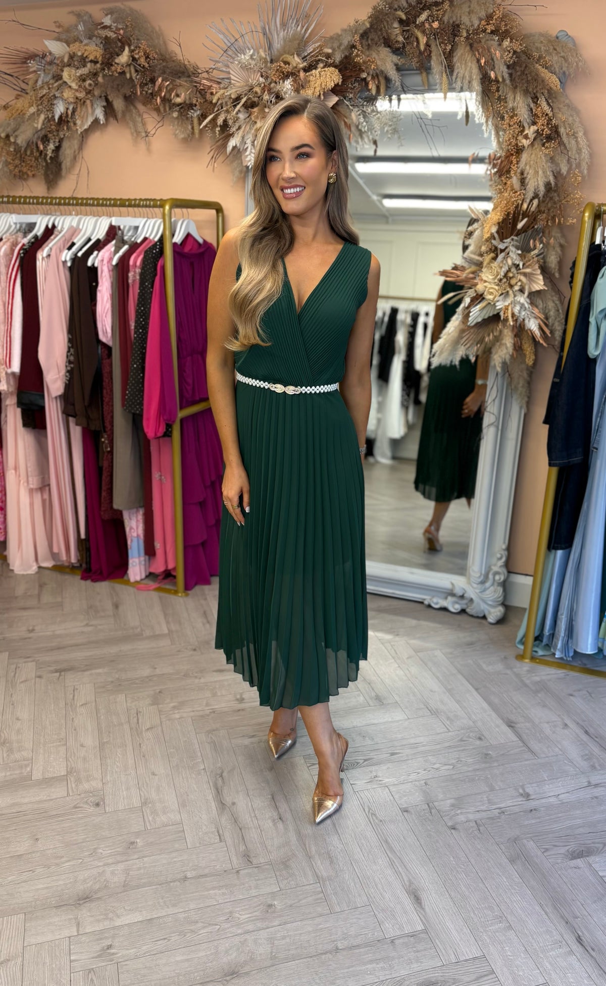 Amelia Dress Green *Belt sold separately*