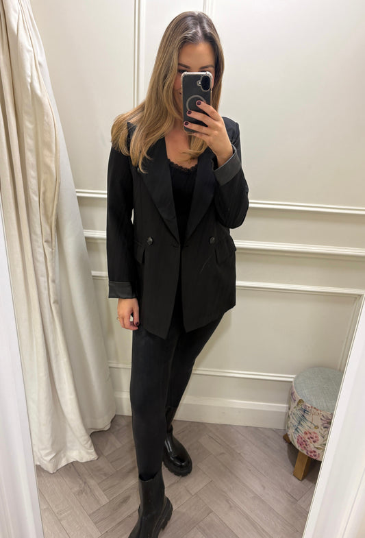 Amery Blazer Black