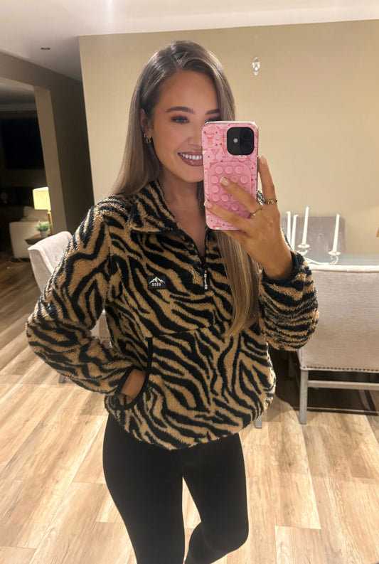 Carrie Half Zip Leopard Print