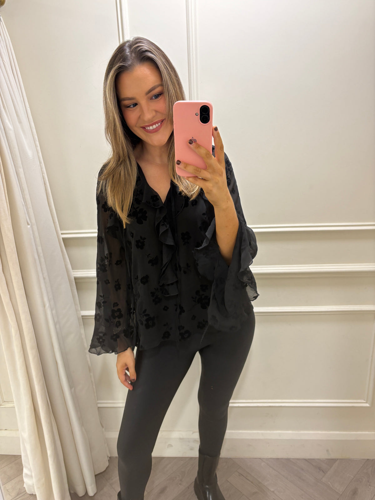 Lainey Top Black