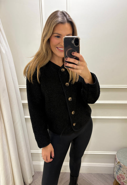 Lyla Shacket Black