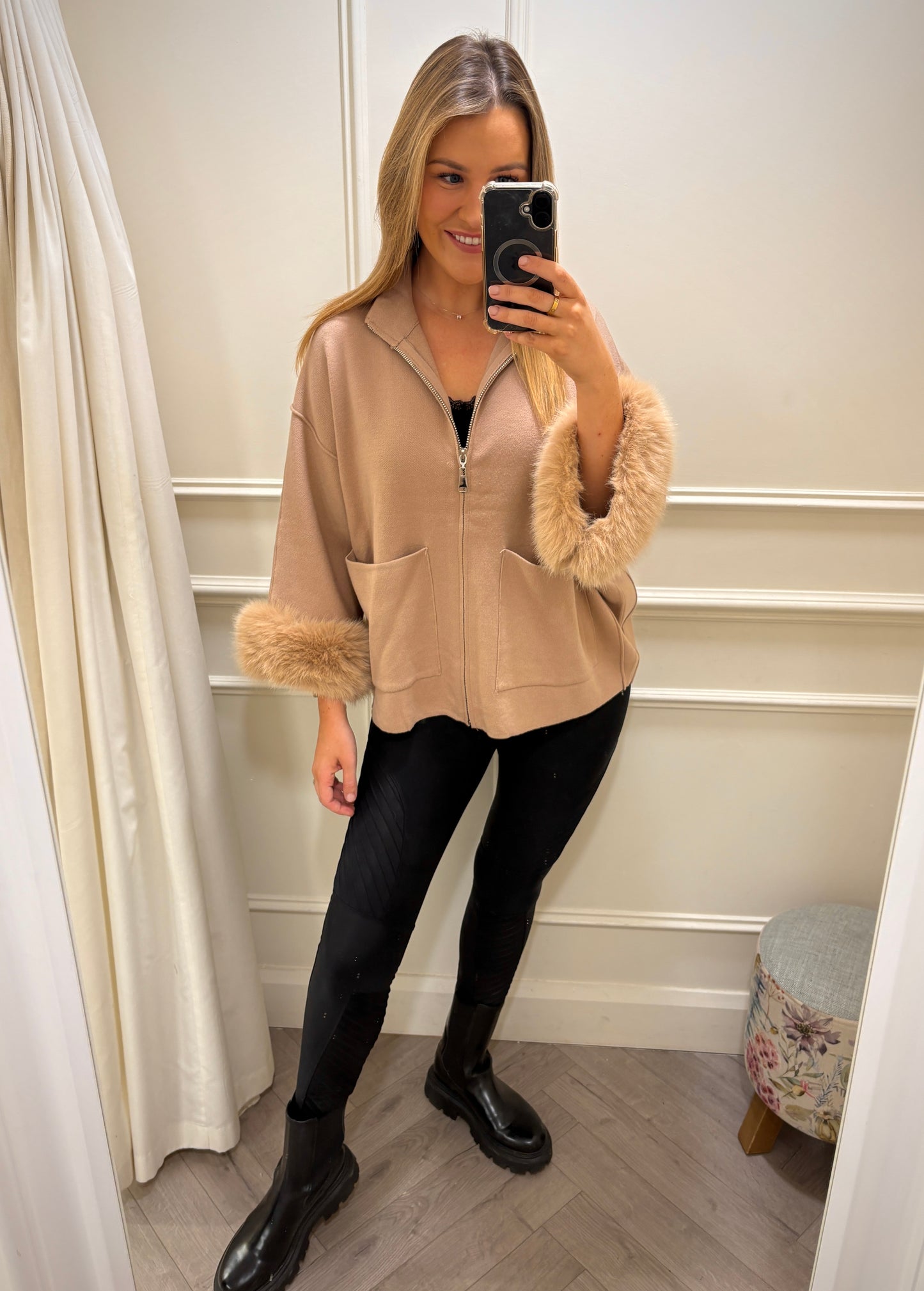 Lori Cardigan Knit Tan
