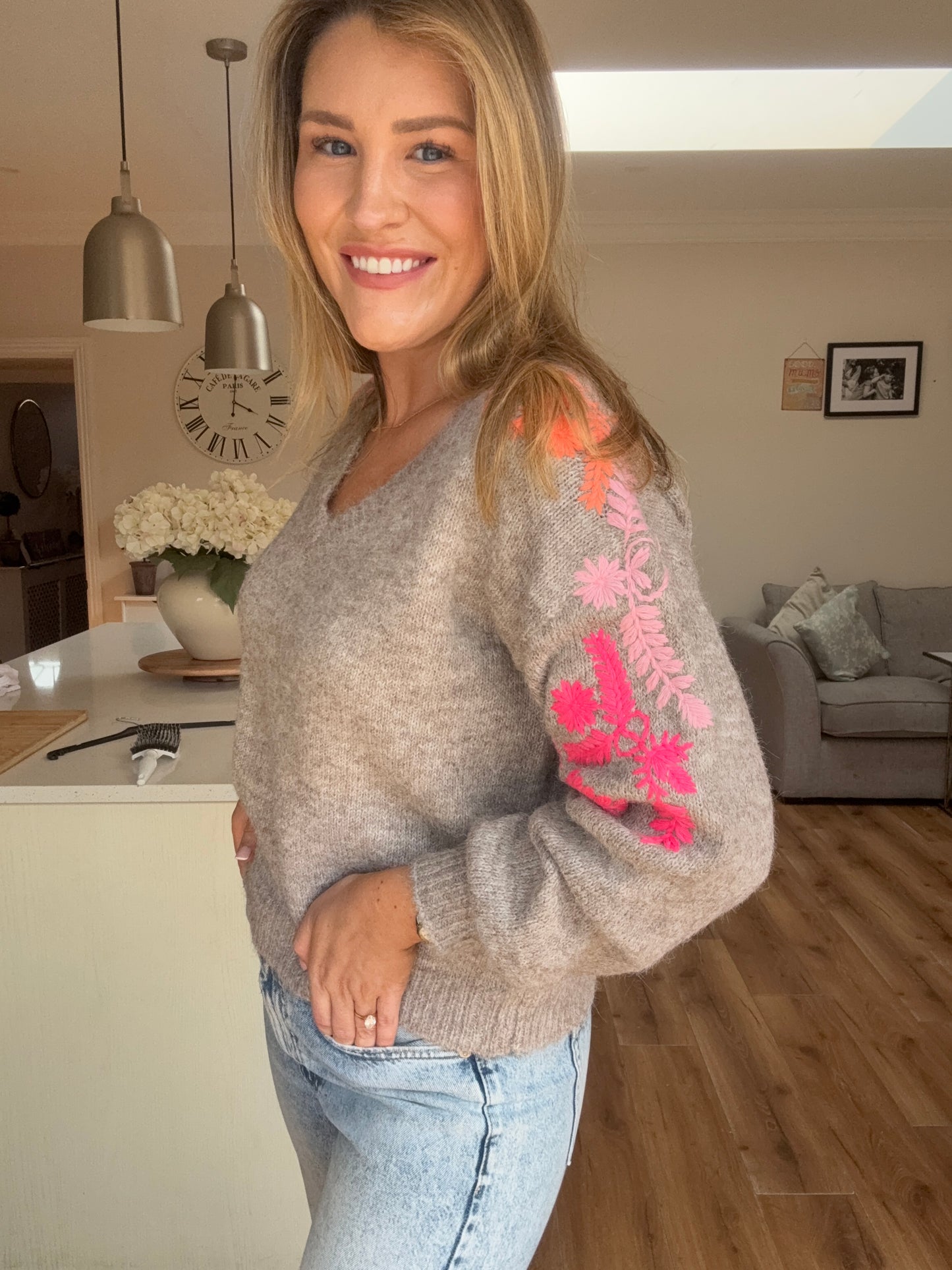 Rosie Floral Knit Taupe