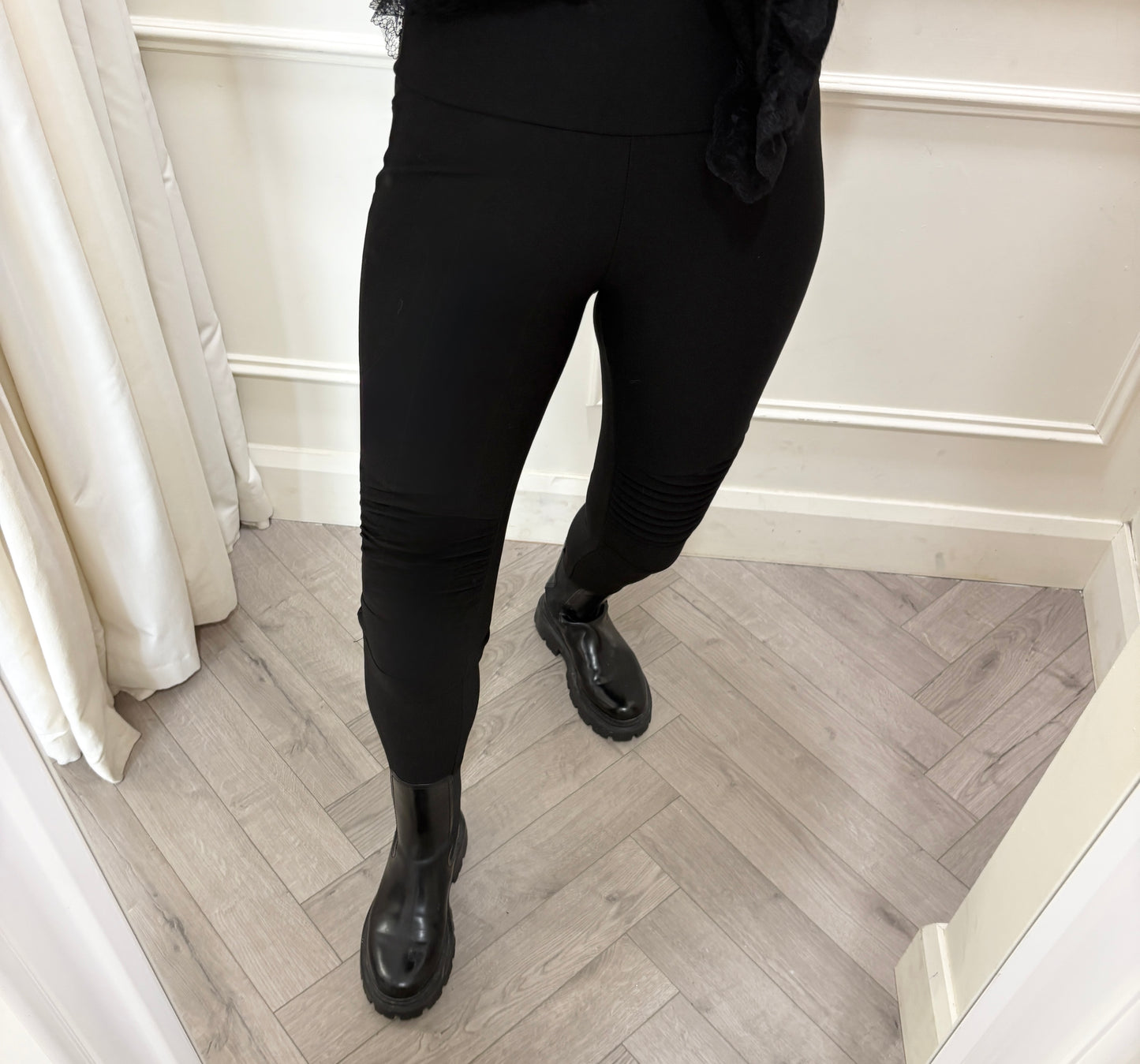 Darla Black Legging