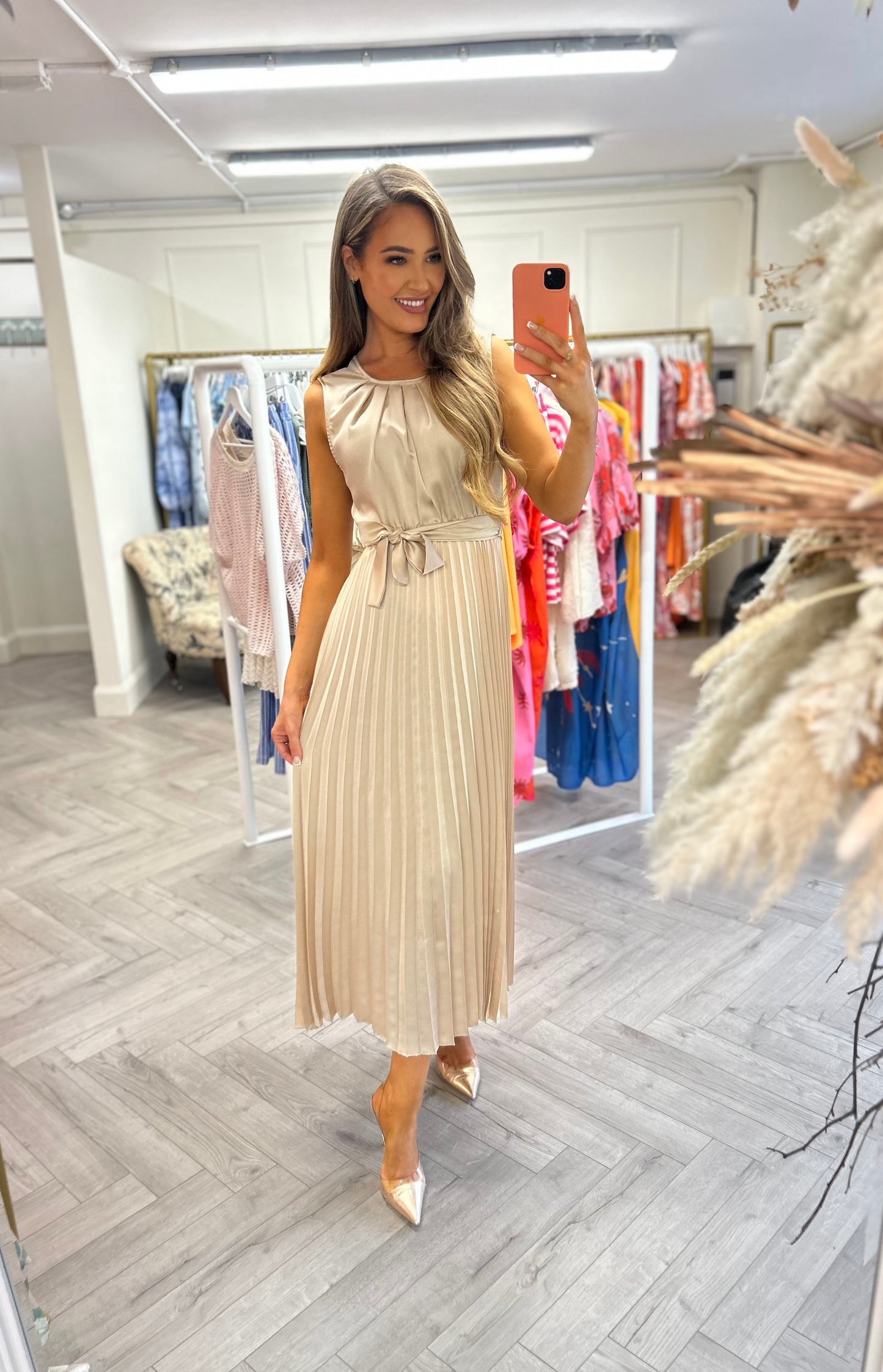 Alissa Dress Champagne