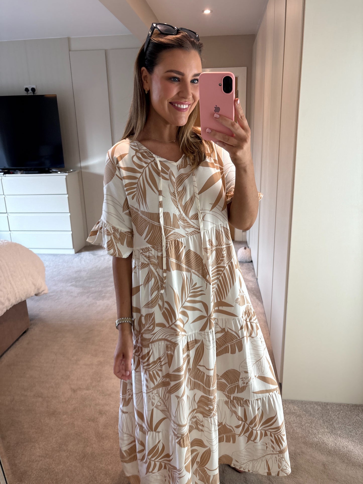 Sally Dress Beige