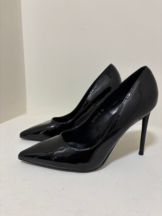 Sal Heel Black