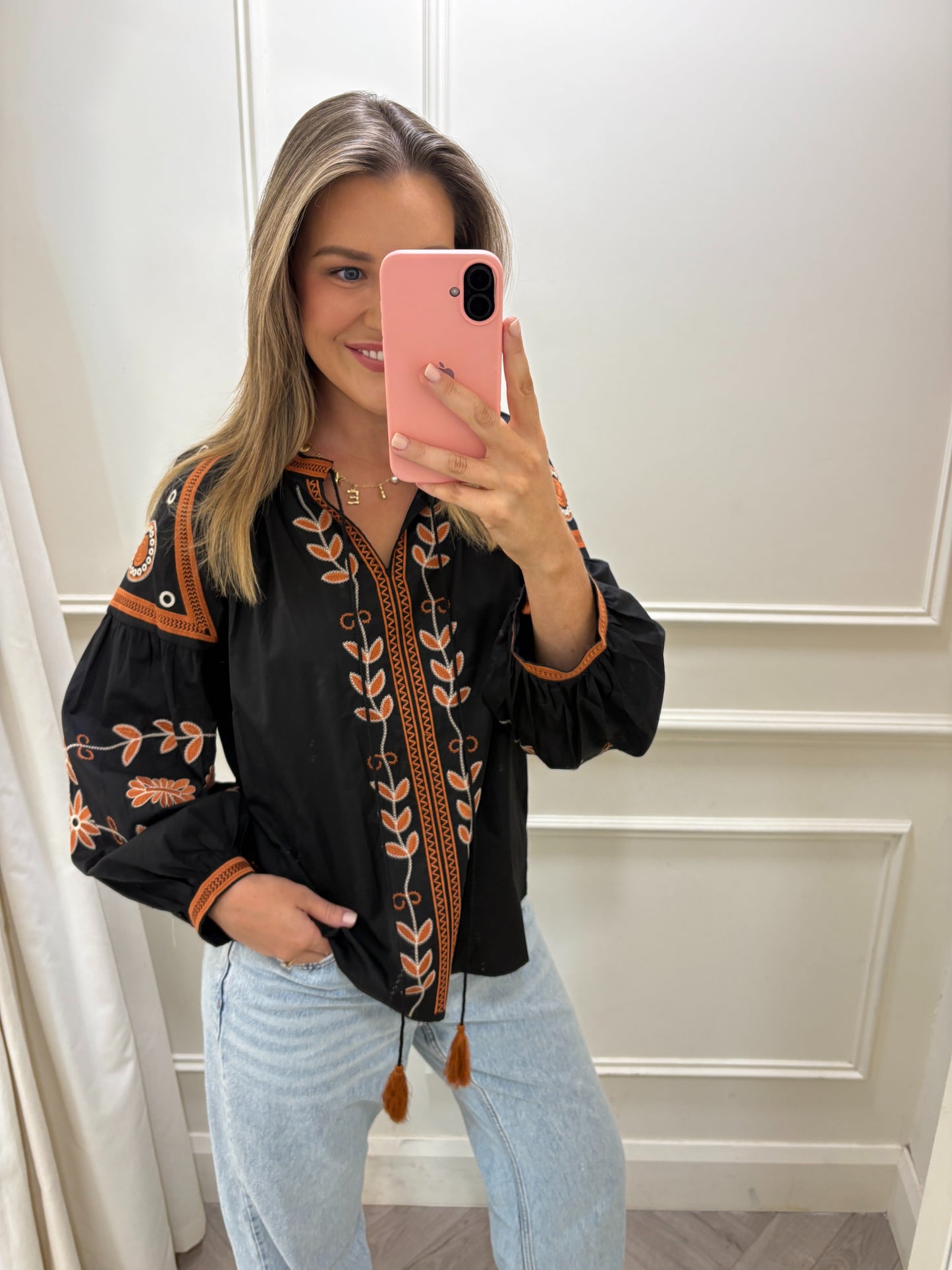 Nodie Blouse Black