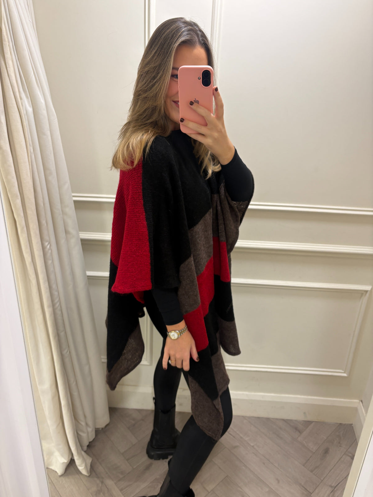 Rosanna Cape Red