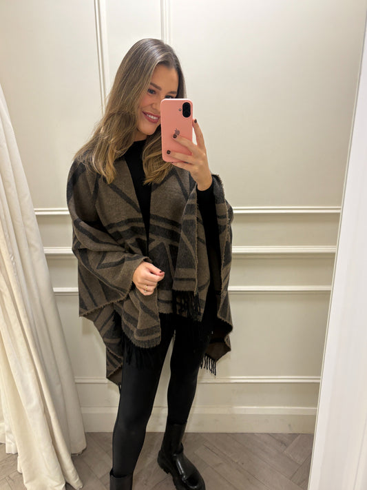 Braxley Checked Cape Brown