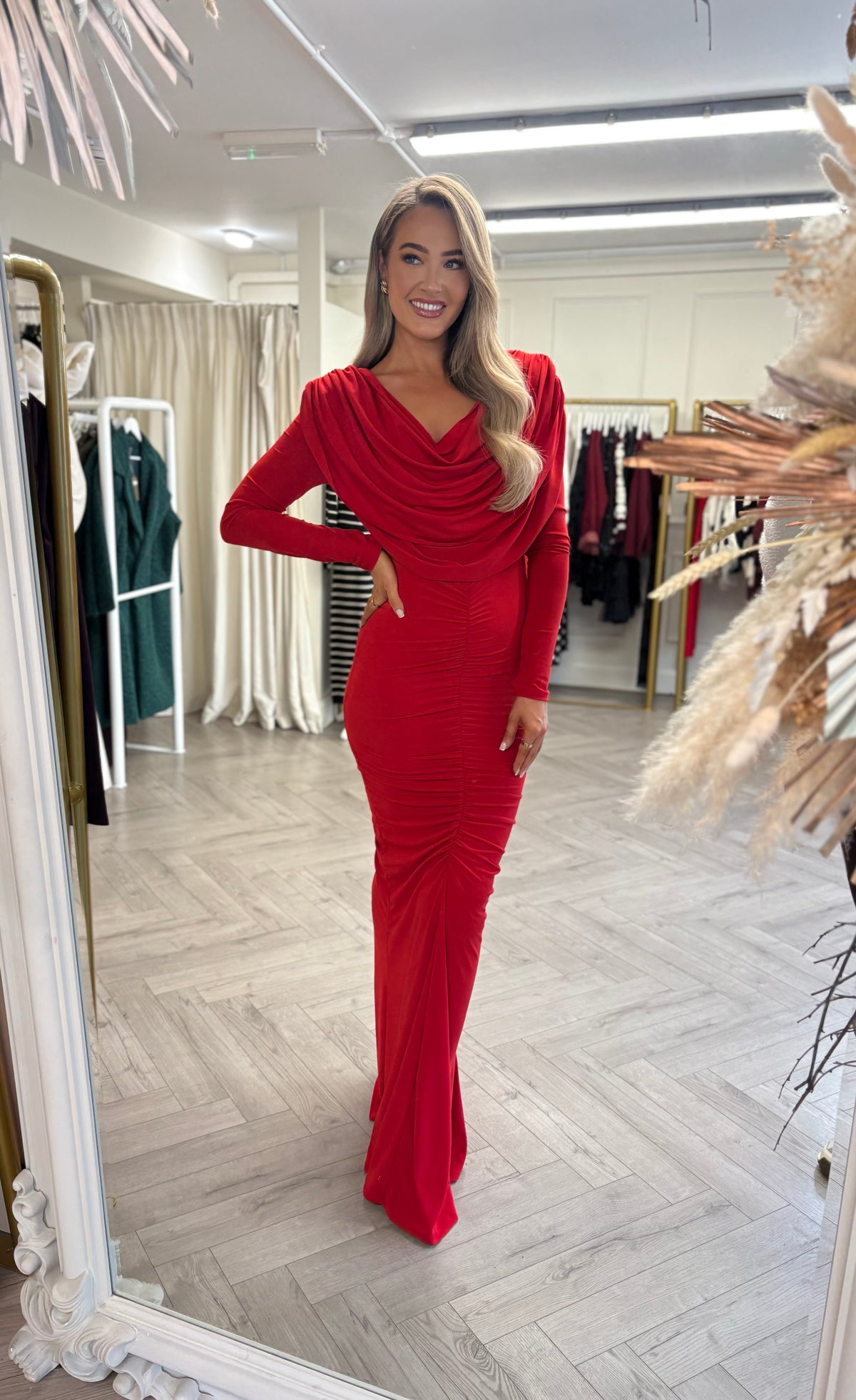 Vaeda Dress Red