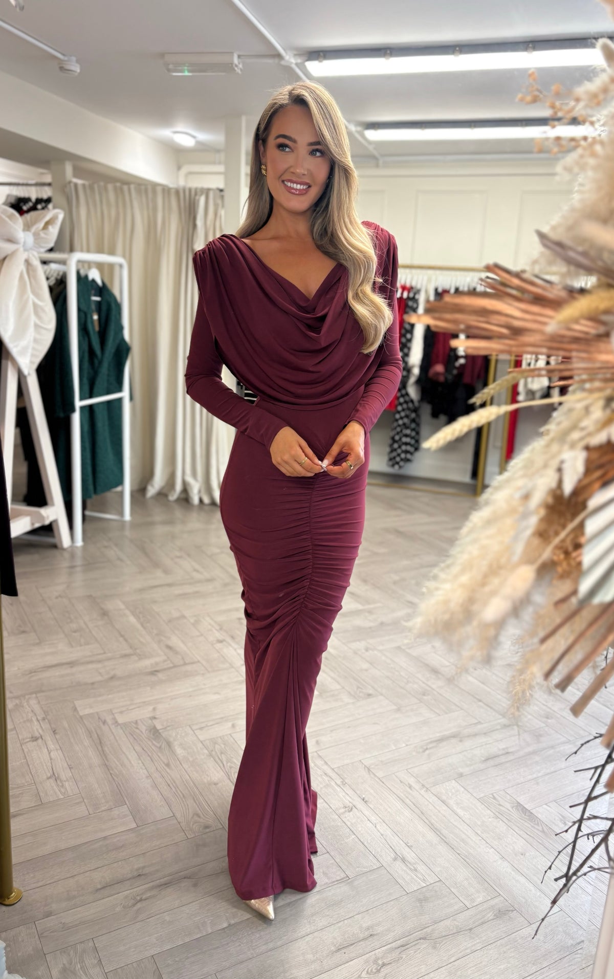 Vaeda Dress Burgundy