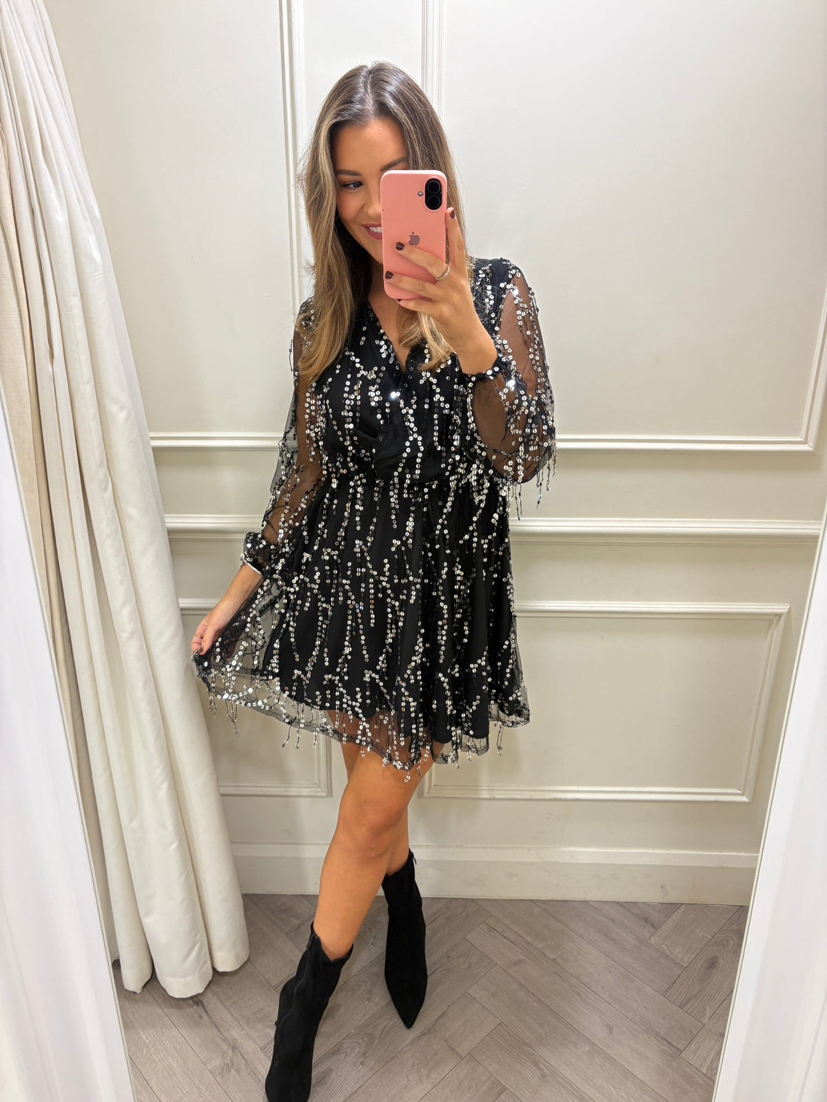 Nodie Dress Black